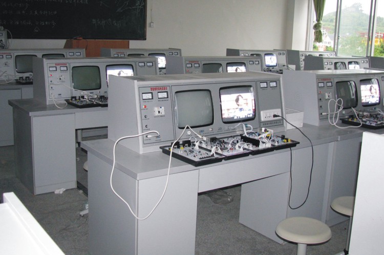 KH-99C家用電器實驗室設(shè)備(七合一家電實驗裝置) KH-99C家用電器實驗室設(shè)備(七合一家電實驗裝置)